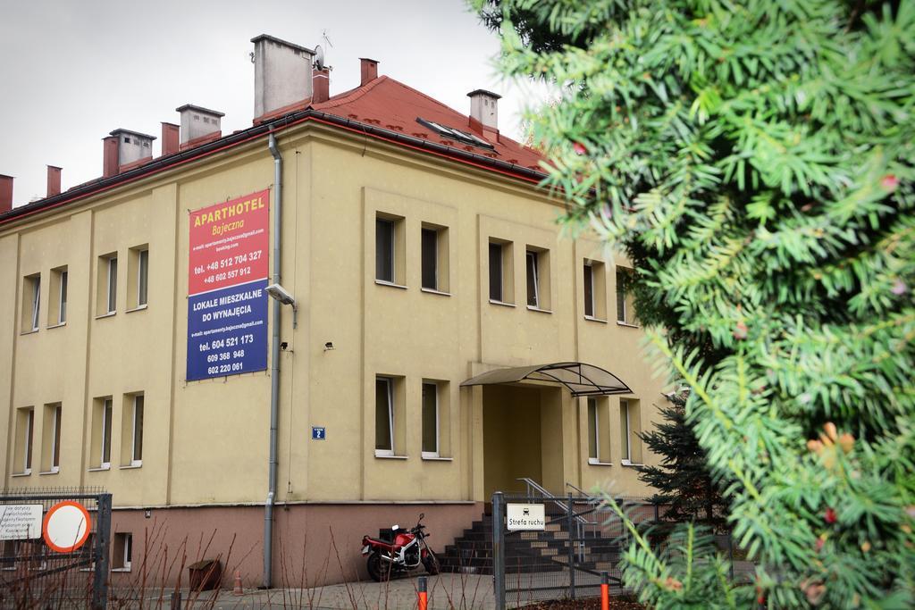 Aparthotel Bajeczna Cracovie Extérieur photo