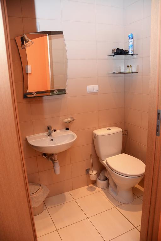 Aparthotel Bajeczna Cracovie Extérieur photo